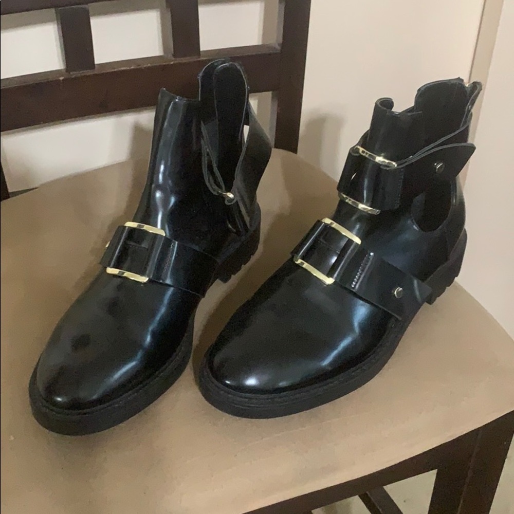 Short boot shoe